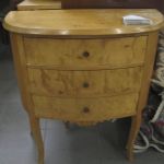 475 4556 CHEST OF DRAWERS